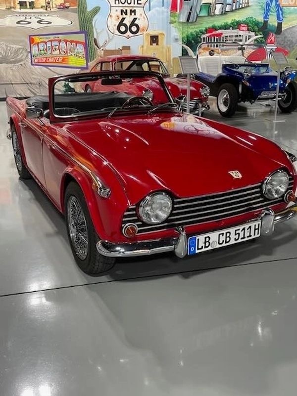 Jim Weddle's Triumph TR5, commission number 1CP 525 LP