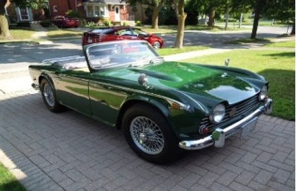 Stephen Nutt's Triumph TR5, commission number CP 865 LO