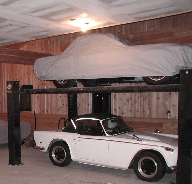 Alex Greene's Triumph TR5